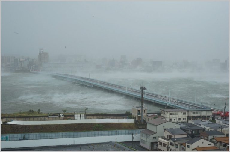 【大阪被害状況】台風21号（2018）直撃で淀川の水位上昇！氾濫・決壊危険も